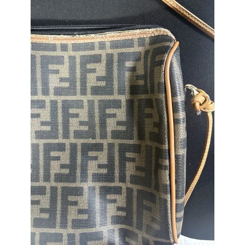 Fendi Vintage Zucca Brown Tobacco zip top Crossbody Purse Camera Bag - Picture 10 of 10